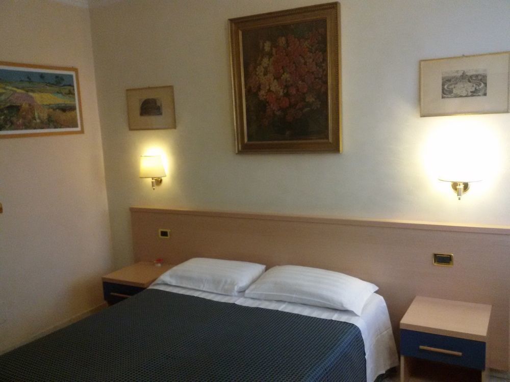 רומא Citta Eterna Guest House מראה חיצוני תמונה